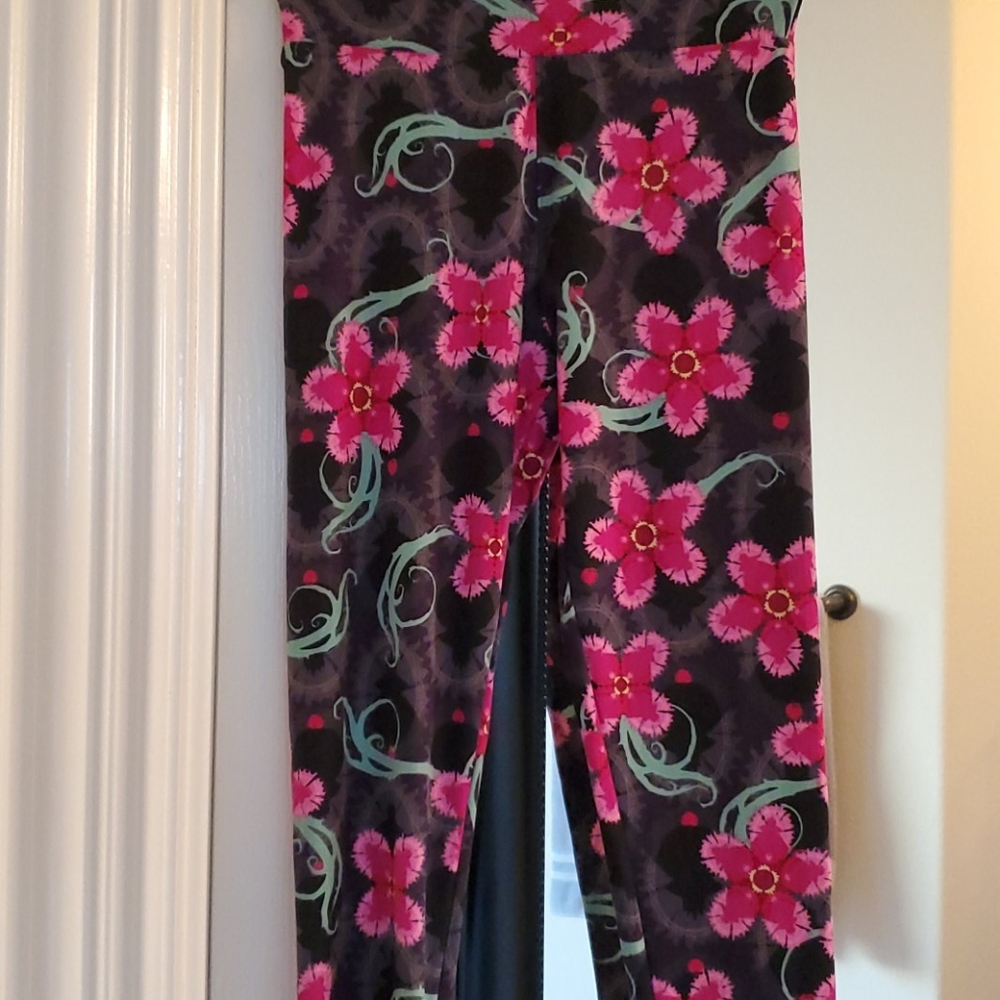 Lularoe Tween Leggings